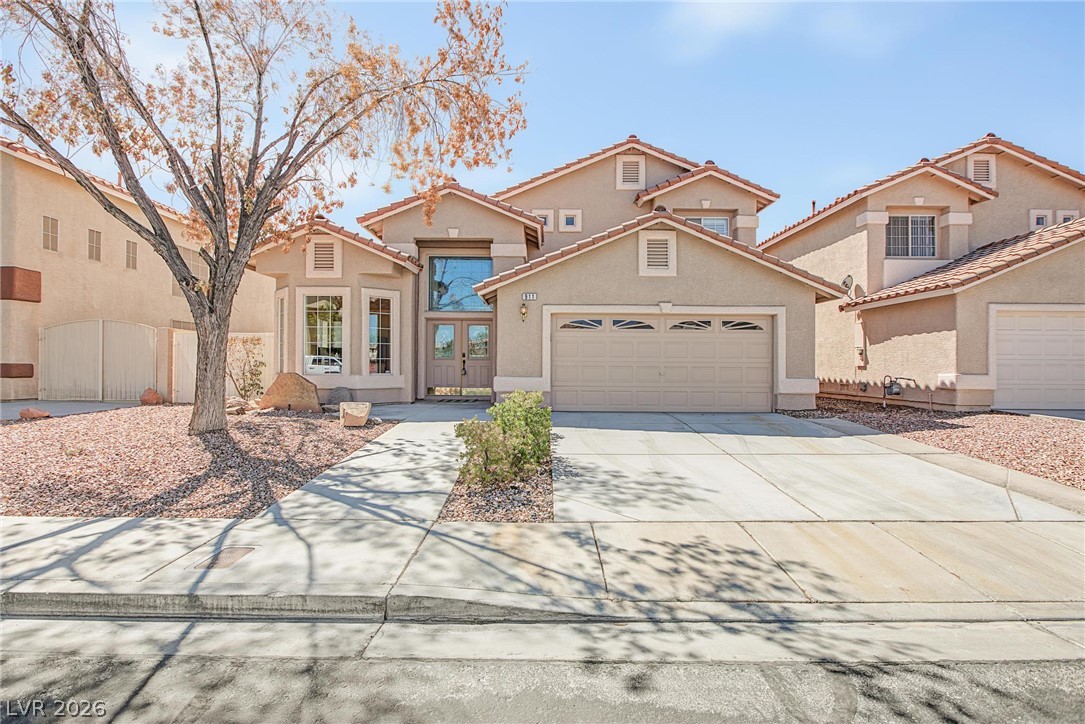 911 Sterling Thorn Court — photo
