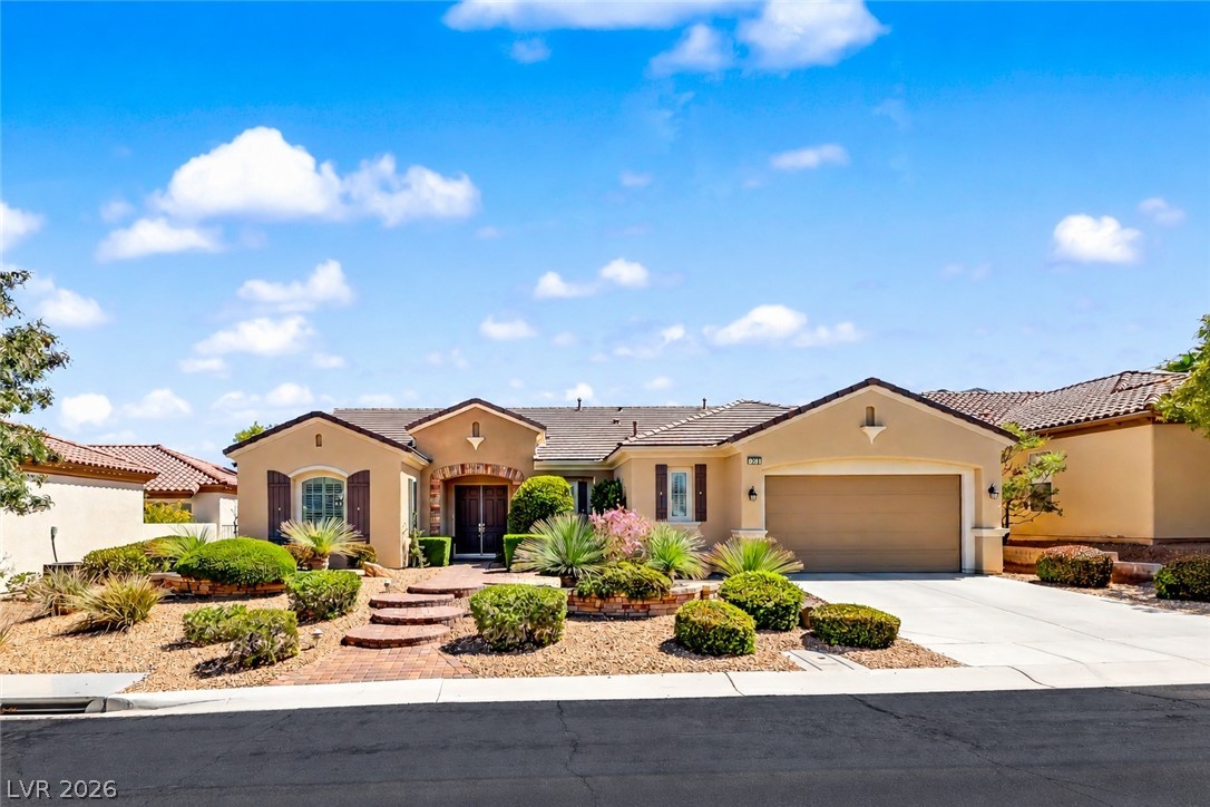 2204 Canyonville Drive — photo