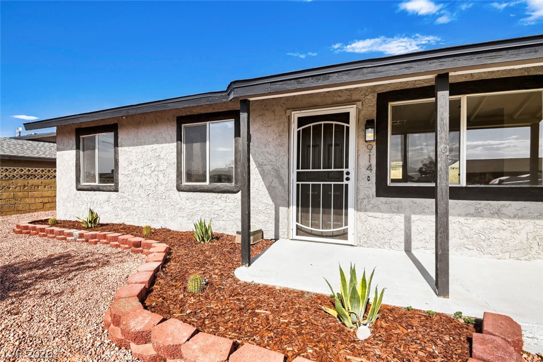 914 Palo Verde Drive — photo