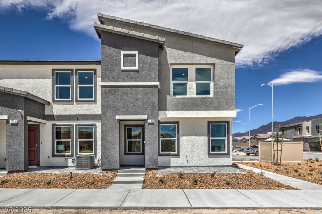 1390 Foley Bay Drive — photo