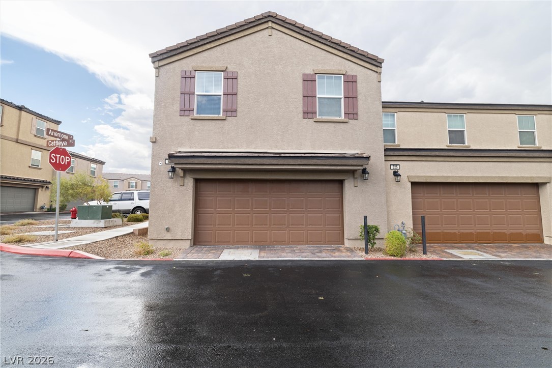 527 Cattleya Place — photo