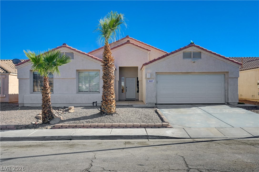 4409 Bucking Bronco Road — photo