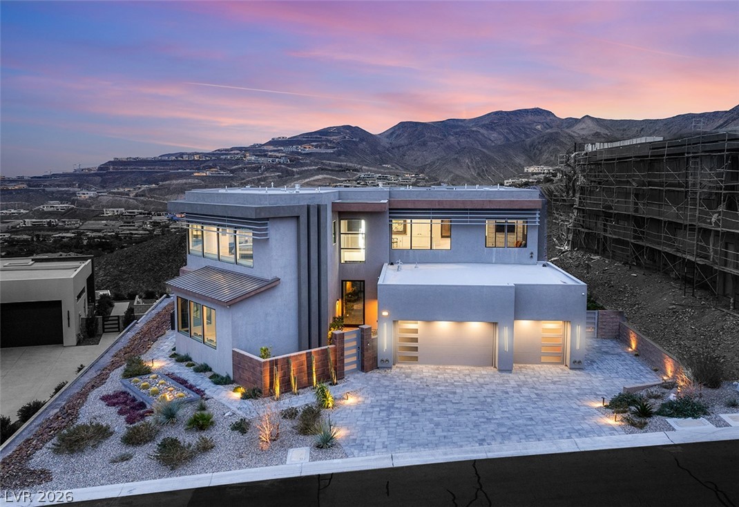 668 Dragon Peak Drive — photo