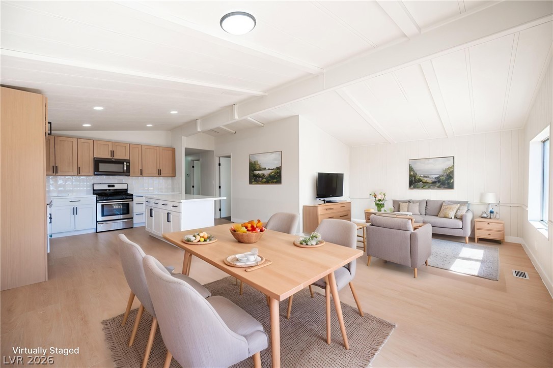 3414 Isle Royale Drive — photo