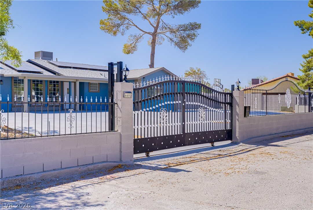 4490 West Warm Springs Road — photo