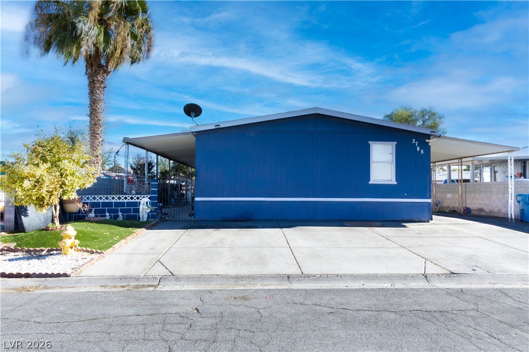 3785 Kolanut Lane — photo