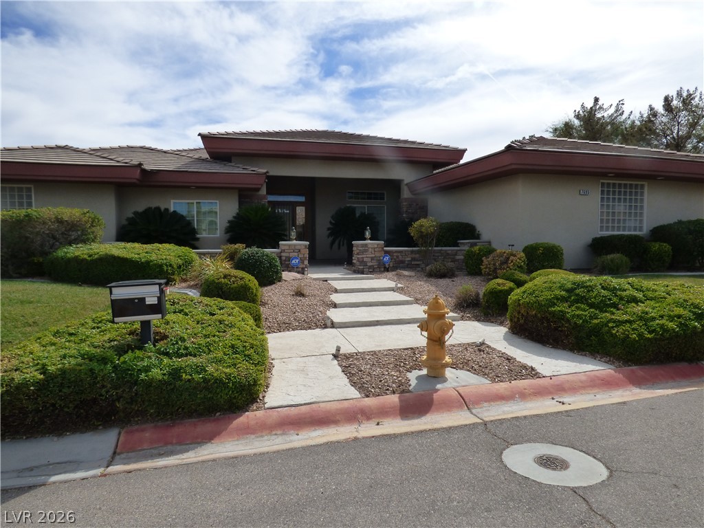 7695 Gilespie Street — photo