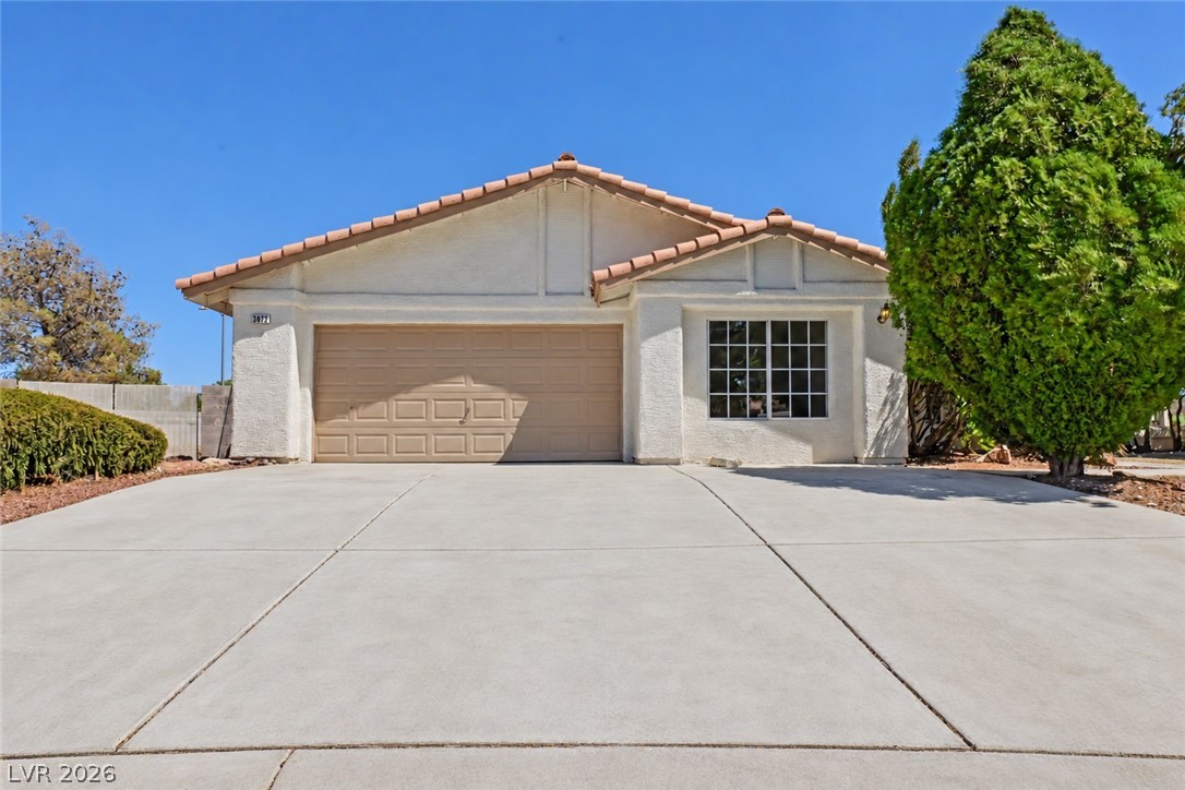 3912 Wide River Street — photo