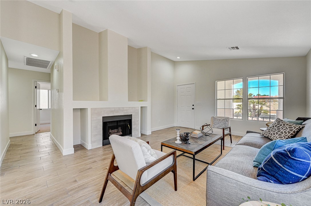 749 Hitchen Post Drive — photo