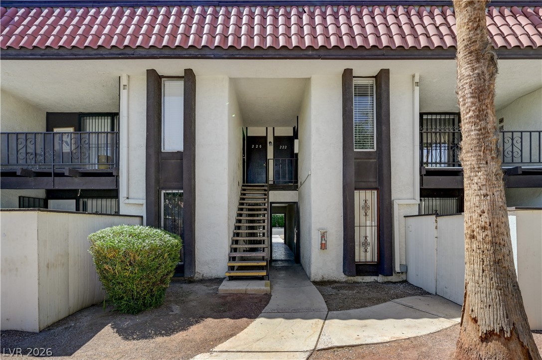 1405 Vegas Valley Drive 222 — photo