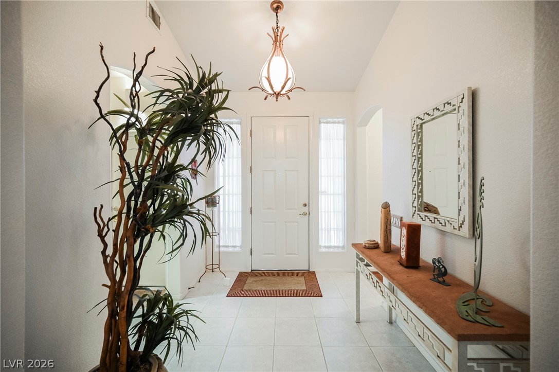 8636 Highland View — photo
