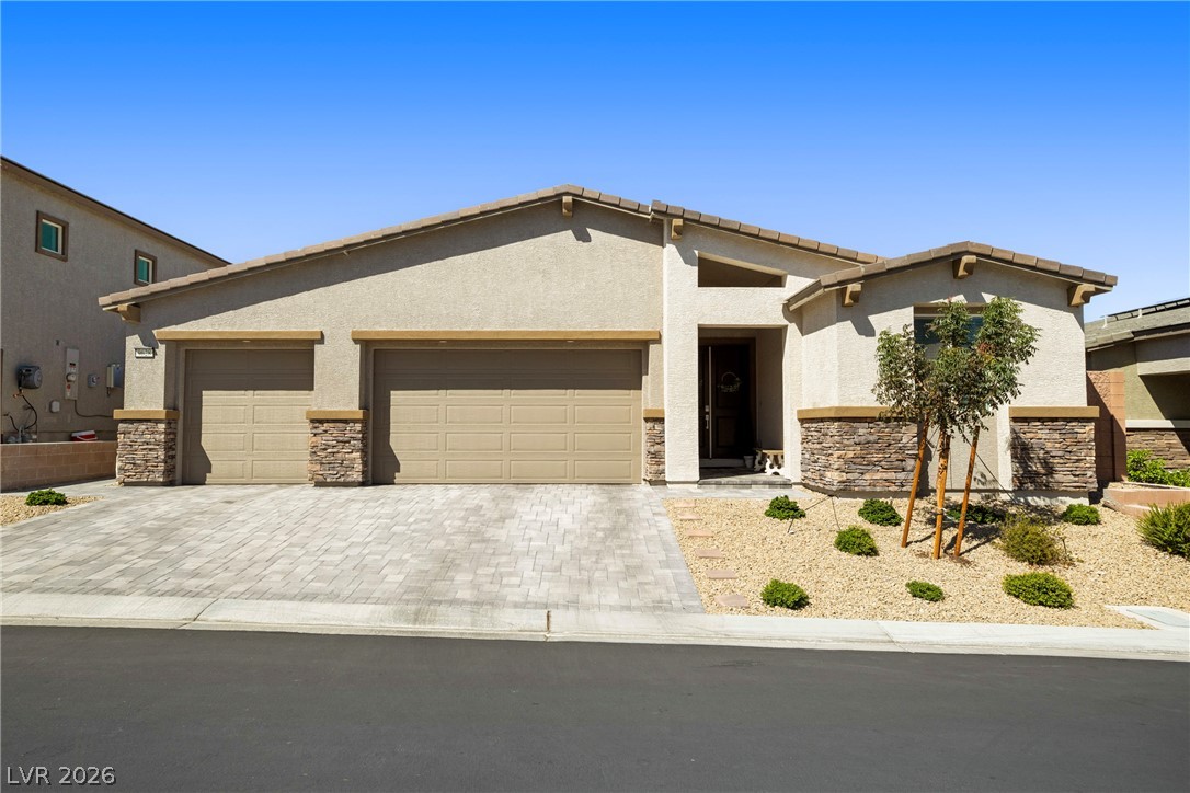 9628 Slate Peak Avenue — photo