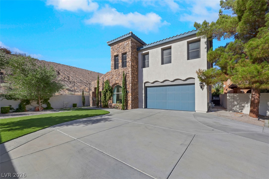 915 Via Canale Drive — photo