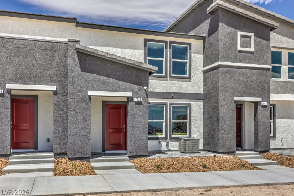 7417 Kyle Cove Drive — photo