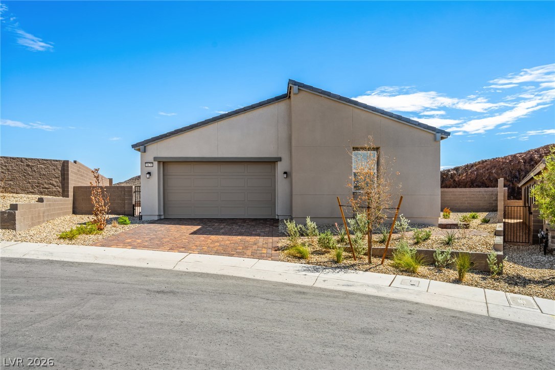 1670 Capri Falls Court — photo