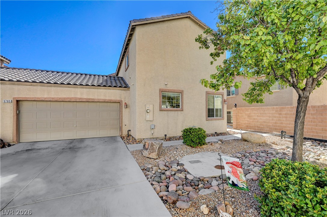 9785 Spinnaker Creek Avenue — photo