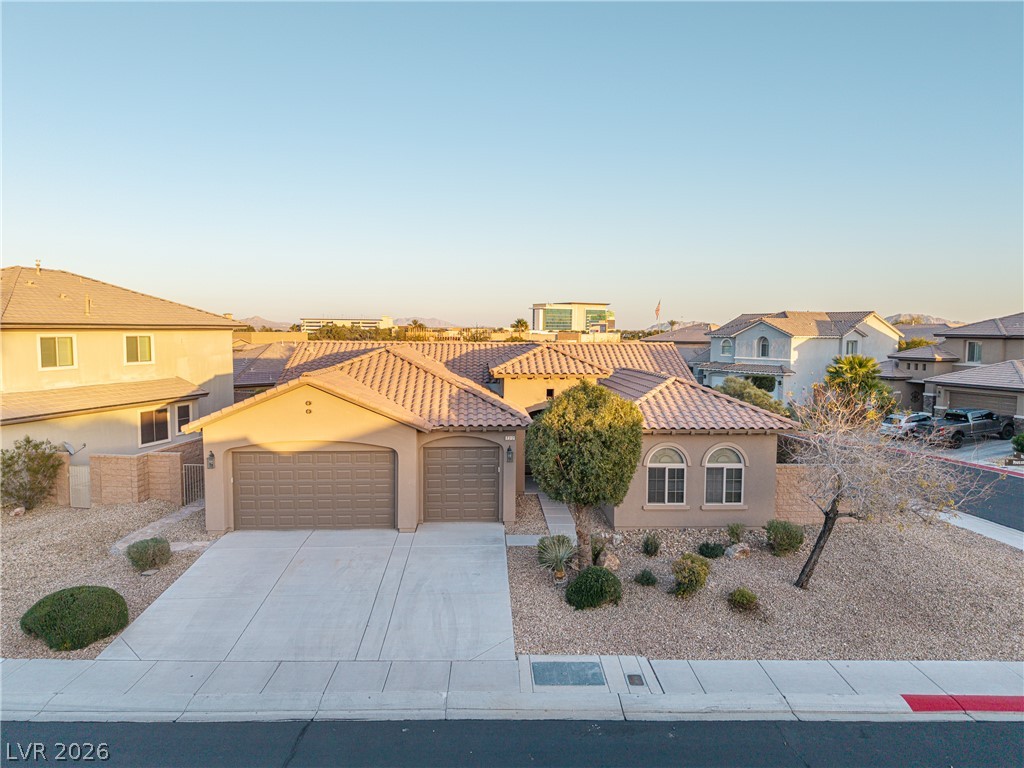 7312 Pinfeather Way — photo