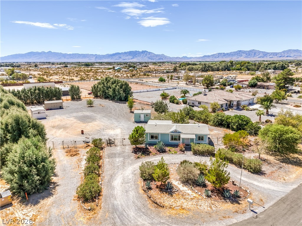 251 East Melanie Circle — photo