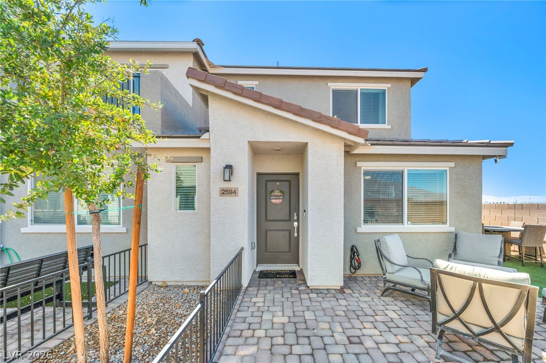 2594 Canary Yellow Court — photo