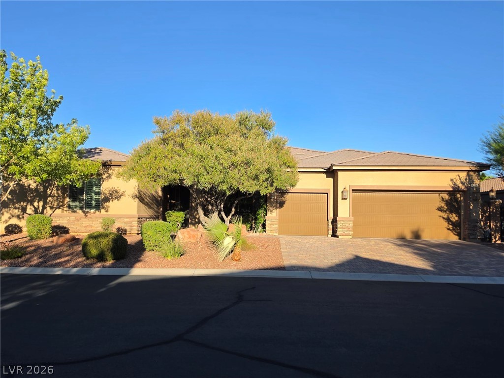 4260 Helena Cove Court — photo