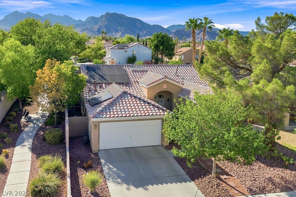 2257 Black Pine Drive — photo