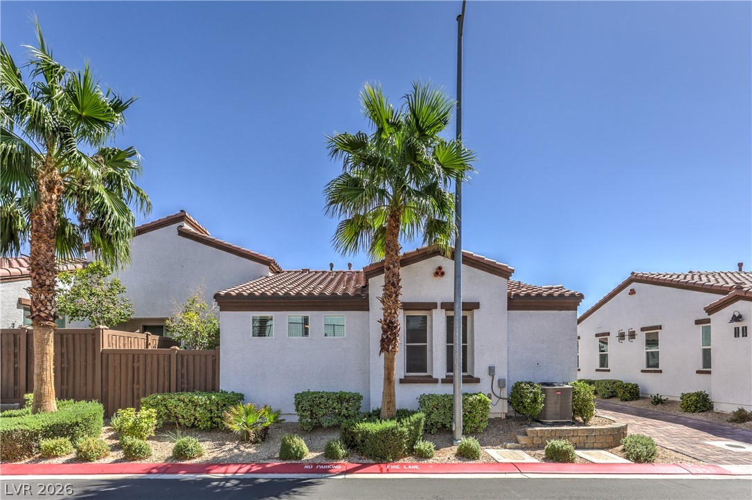 1551 Franklin Lane — photo