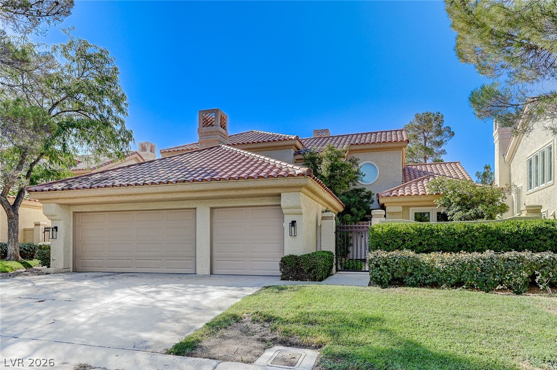 8121 Castle Pines Avenue — photo