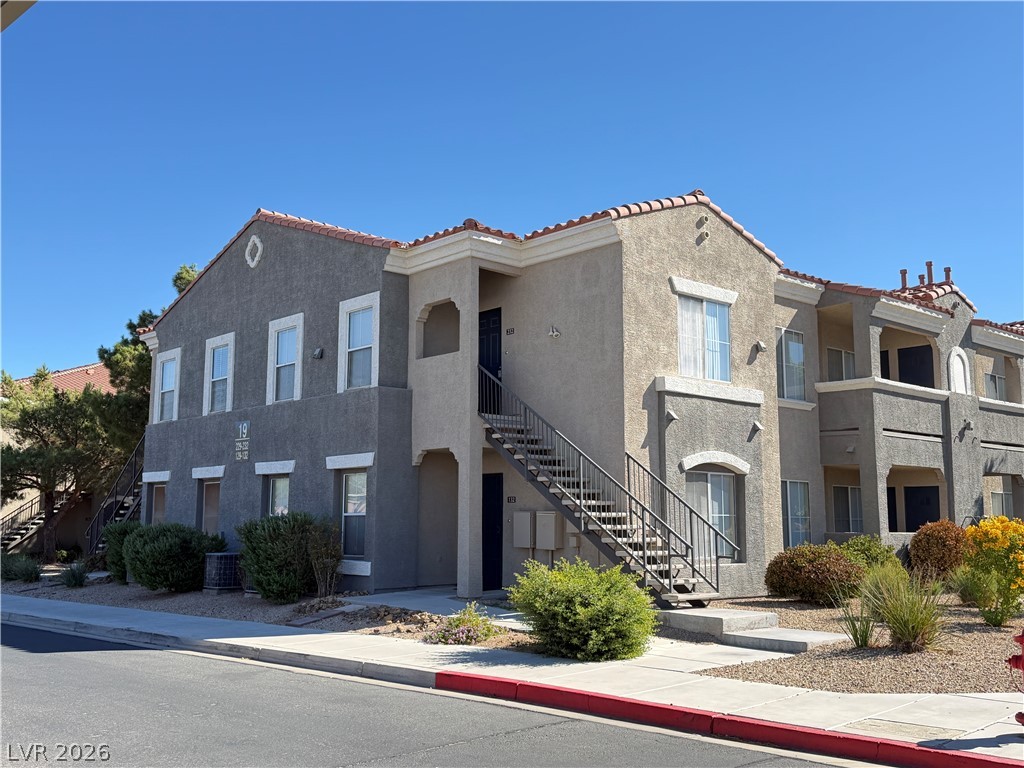 10245 South Maryland Parkway 232 — photo