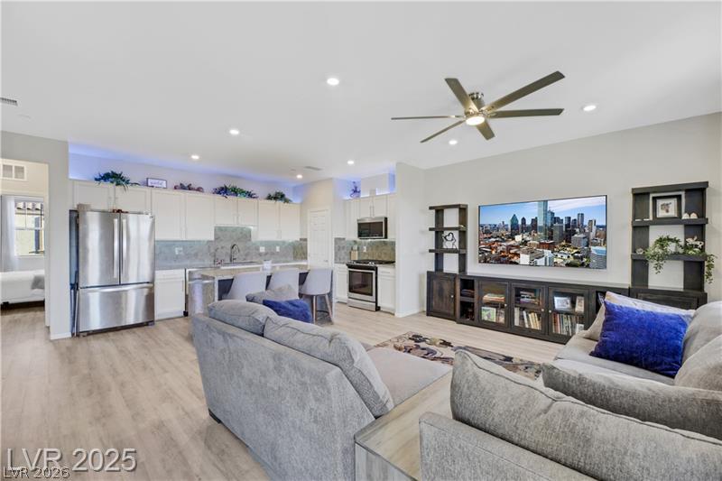 1180 Solano Hills Court — photo