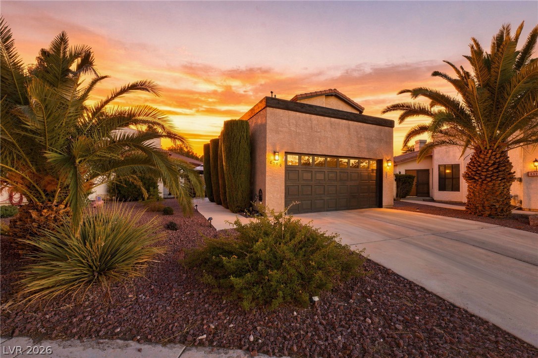 6556 Gatehouse Lane — photo
