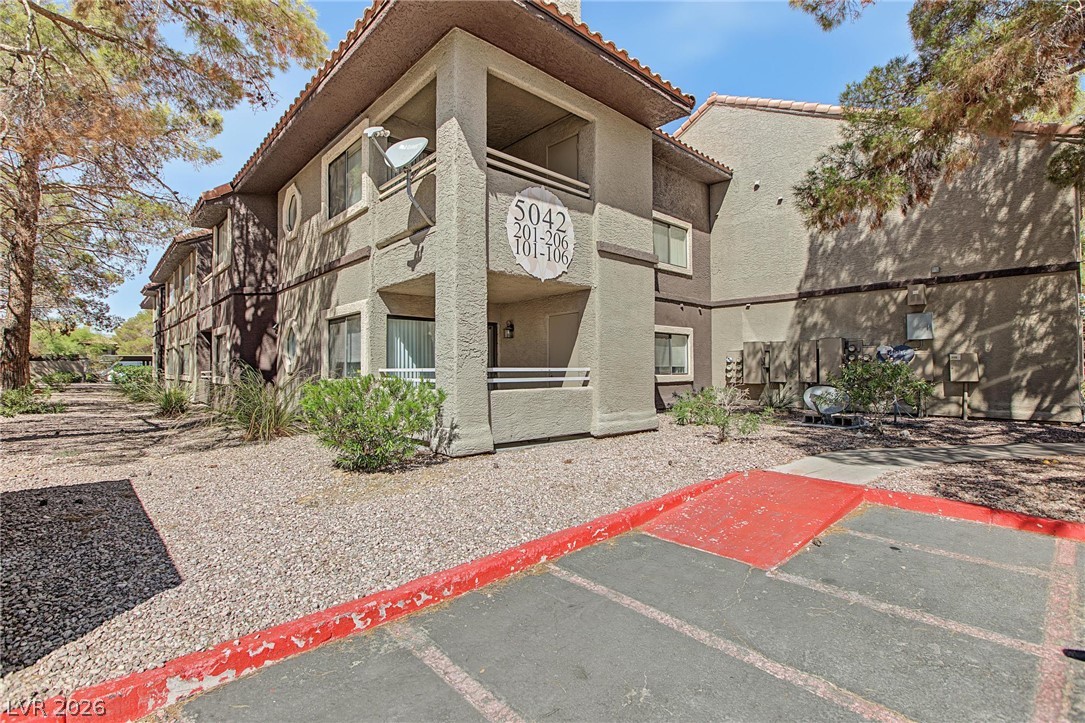 5042 South Rainbow Boulevard 102 — photo