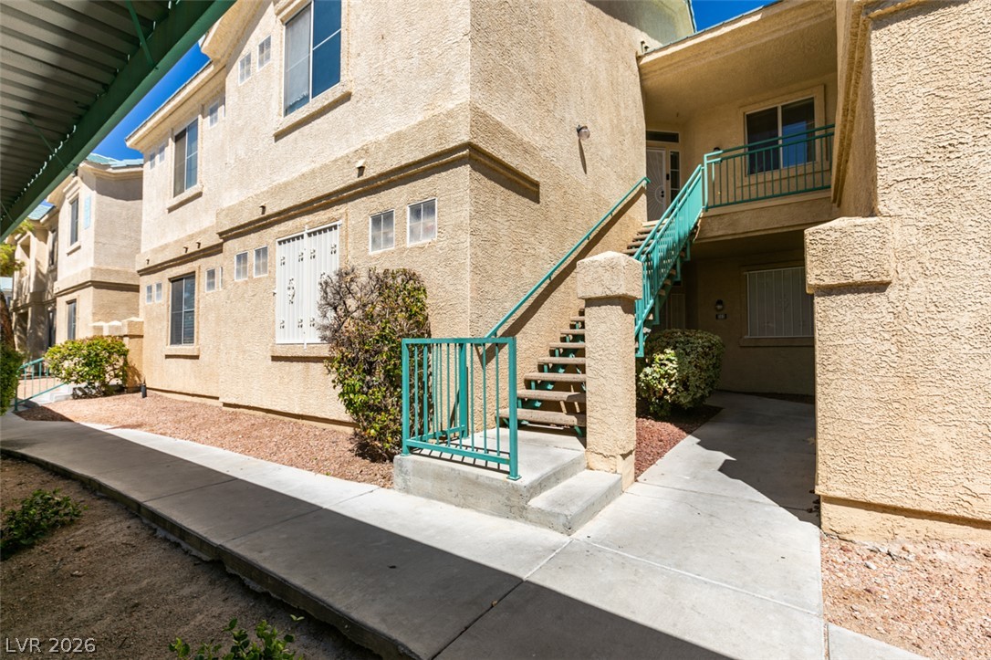 5155 West Tropicana Avenue 2081 — photo