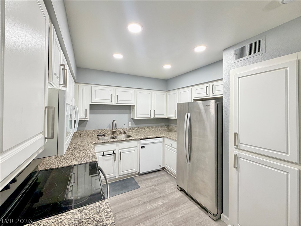 3151 Soaring Gulls Drive 2192 — photo