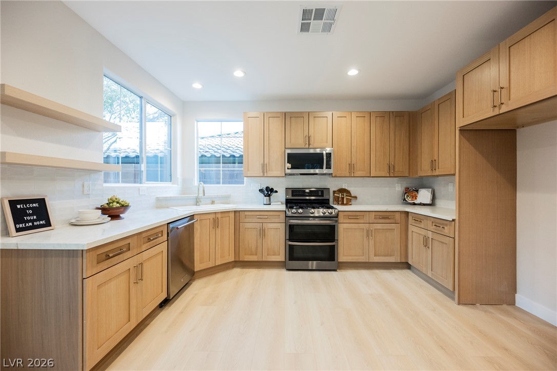 11173 Hickory Glen Street — photo