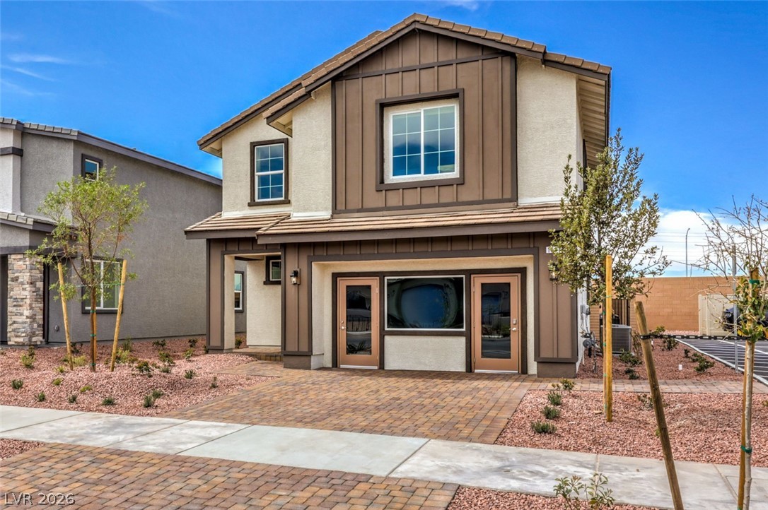 566 Ivory Peacock Courts — photo