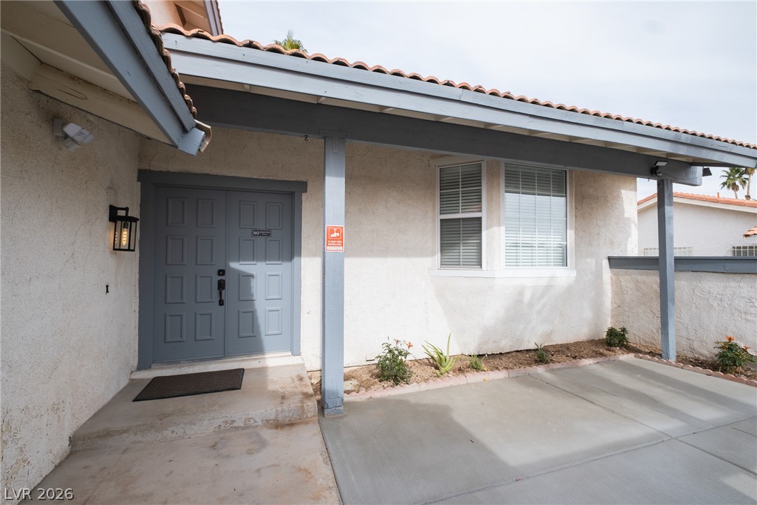 6356 West Viking Road — photo