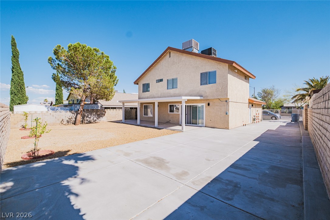 7220 Mountain Moss Drive — photo