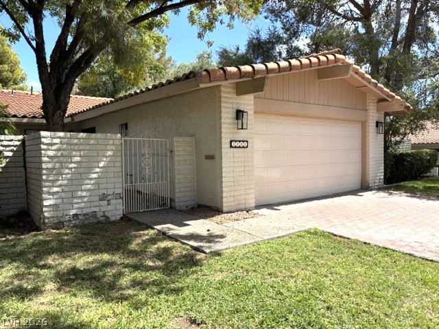 2101 Calle De Espana — photo