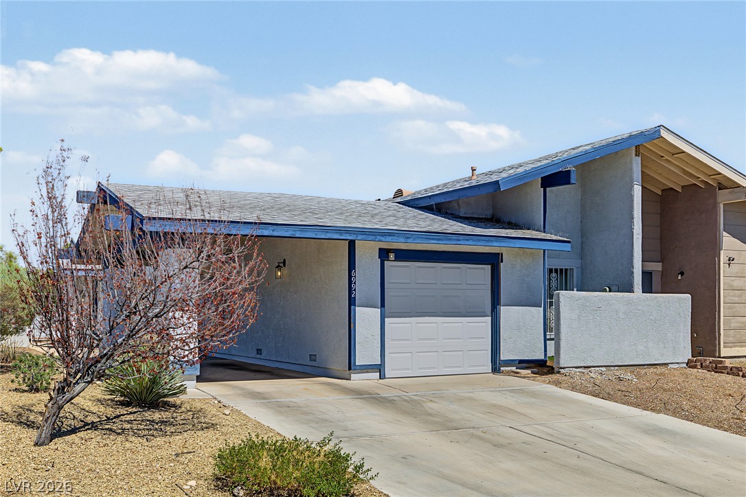 6992 Quarry Drive — photo