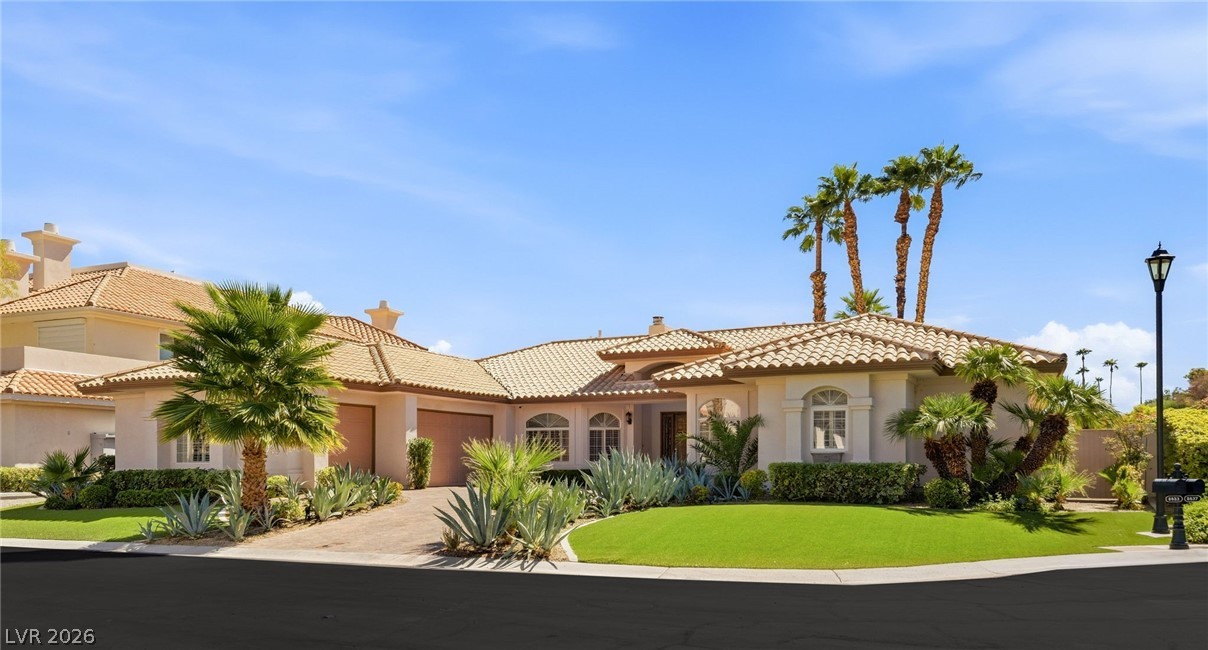 8633 Lakeridge Circle — photo