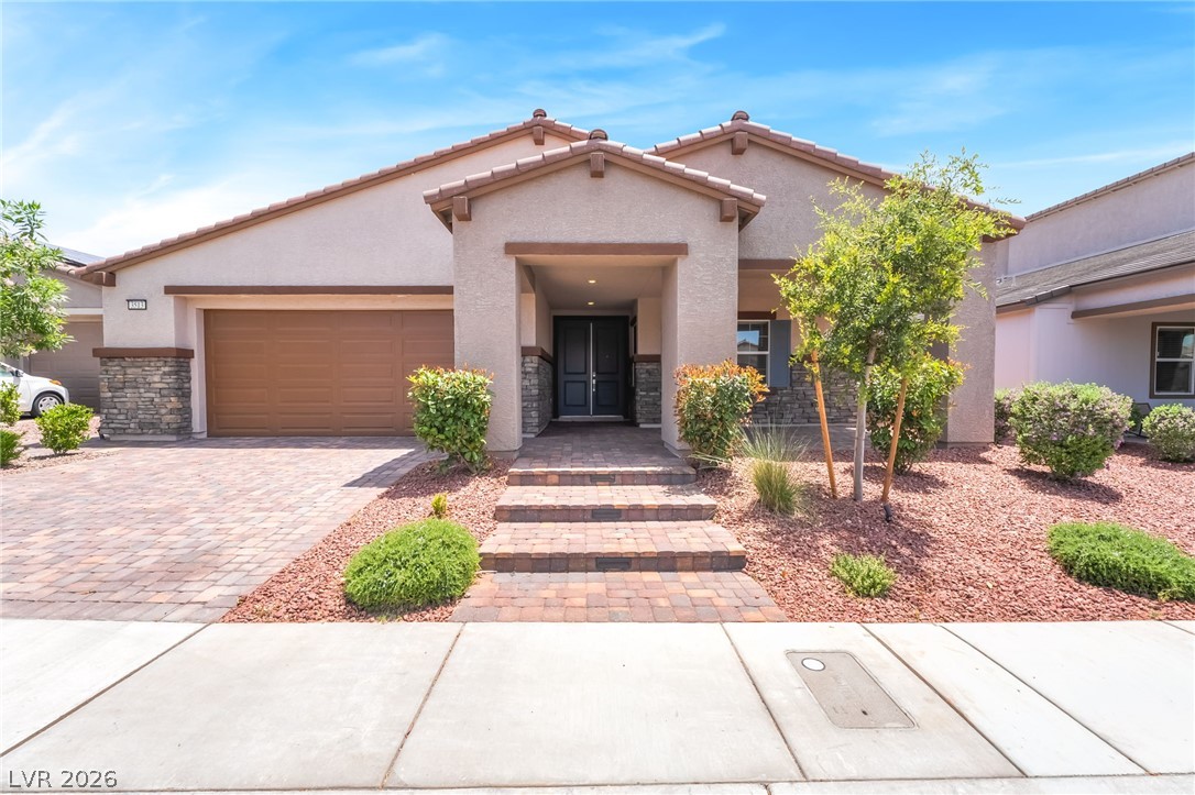 3513 Lamberto Cliff Way — photo