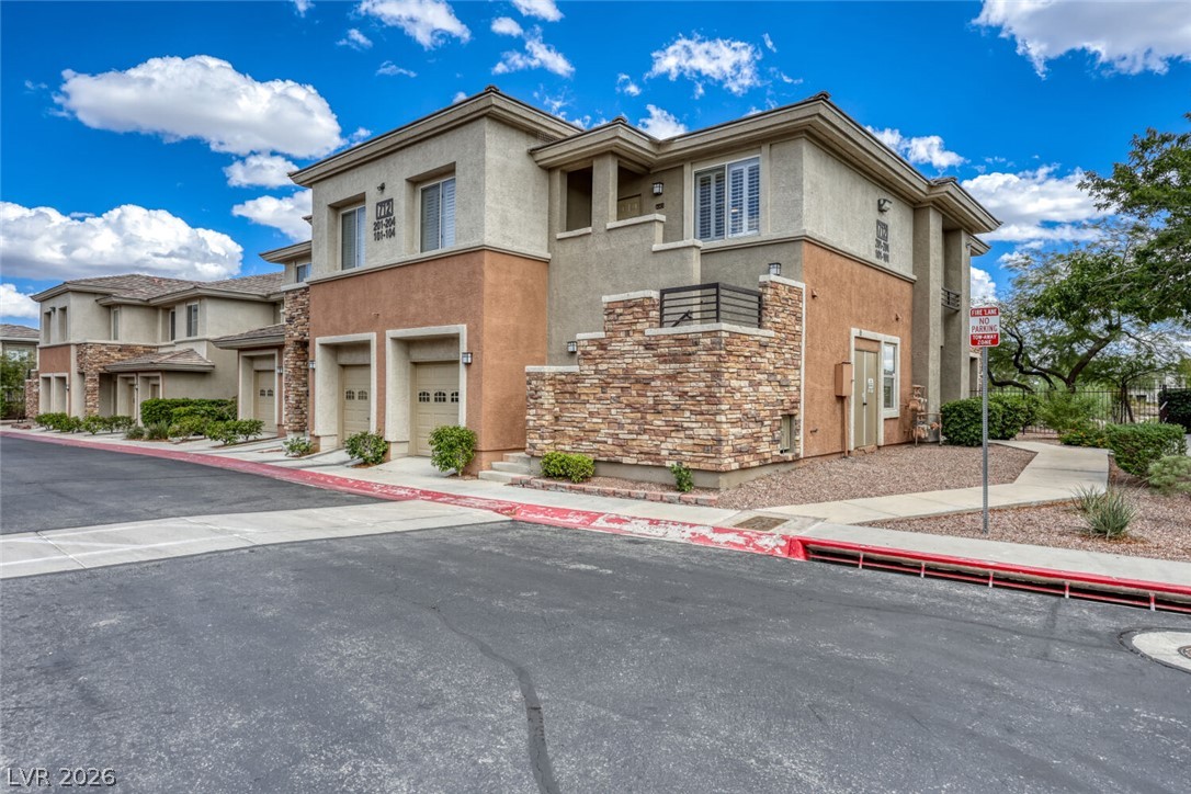712 Peachy Canyon Circle 204 — photo