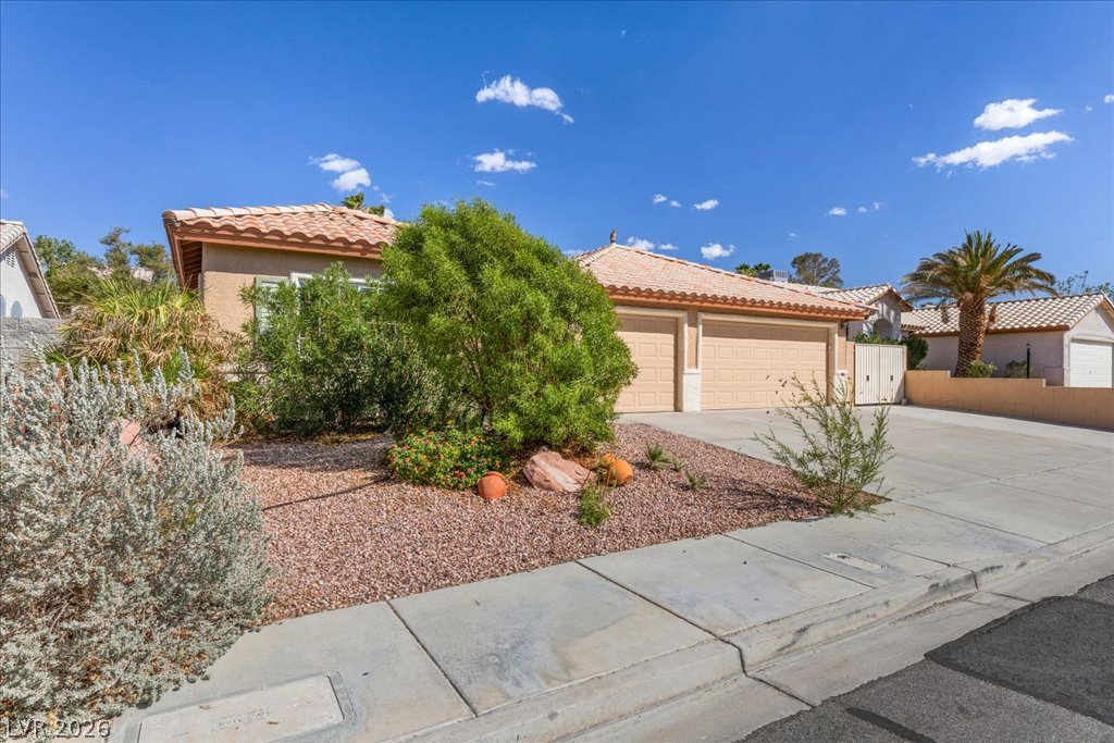 120 Ringlore Drive, Henderson, NV 89015 — photo 3