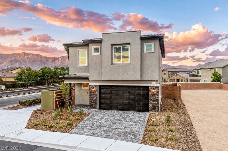 1817 Shondra Court — photo