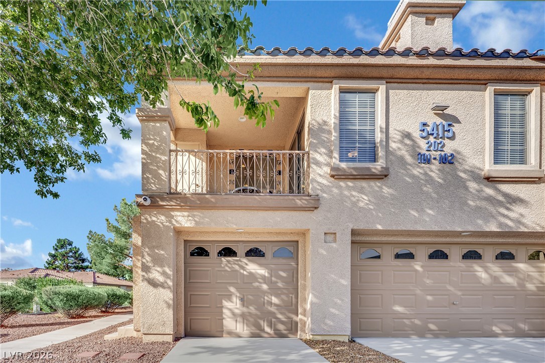 5415 Crimson Crest Place 202 — photo