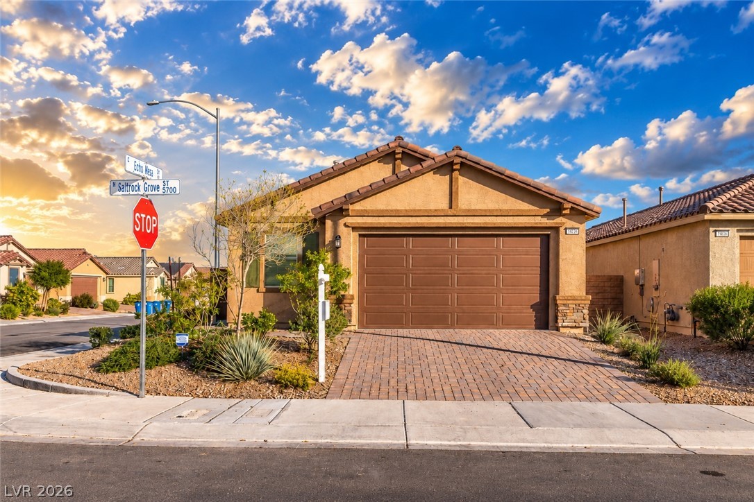 5740 Saltrock Grove Street — photo
