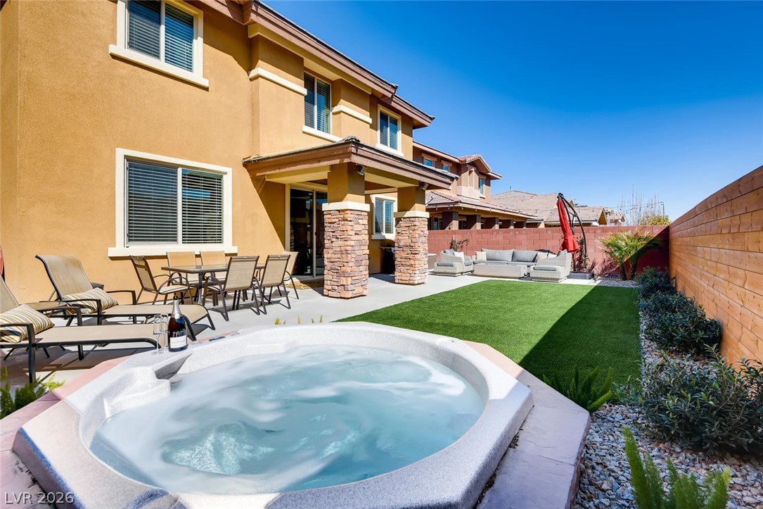 10511 Harvest Green Way — photo