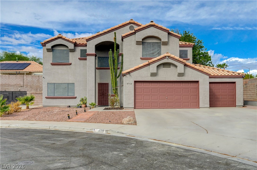 4713 Sun Glory Court — photo