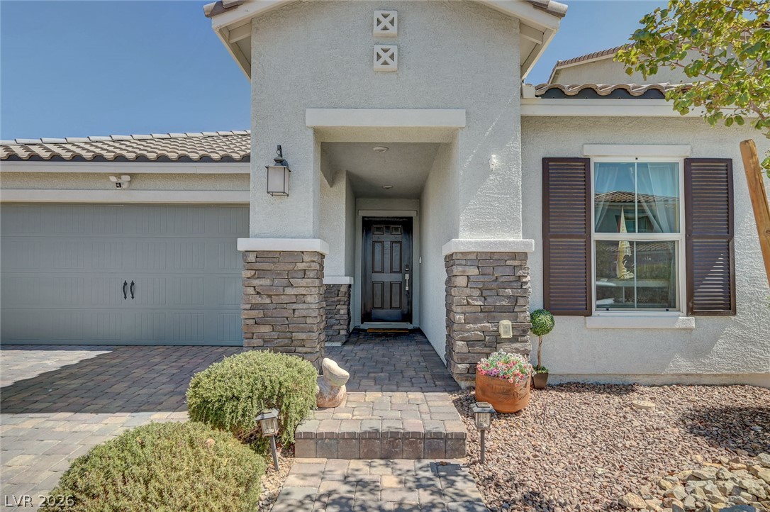 9526 Barnsley Point Street — photo