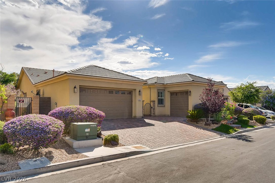 2467 Antrim Irish Drive — photo